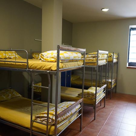 Albergue De กวยยาร์ ภายนอก รูปภาพ