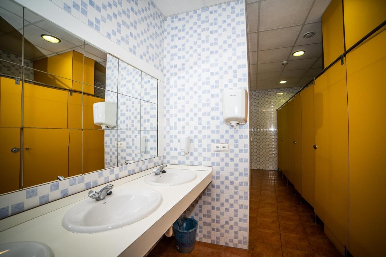 Albergue De กวยยาร์ ภายนอก รูปภาพ