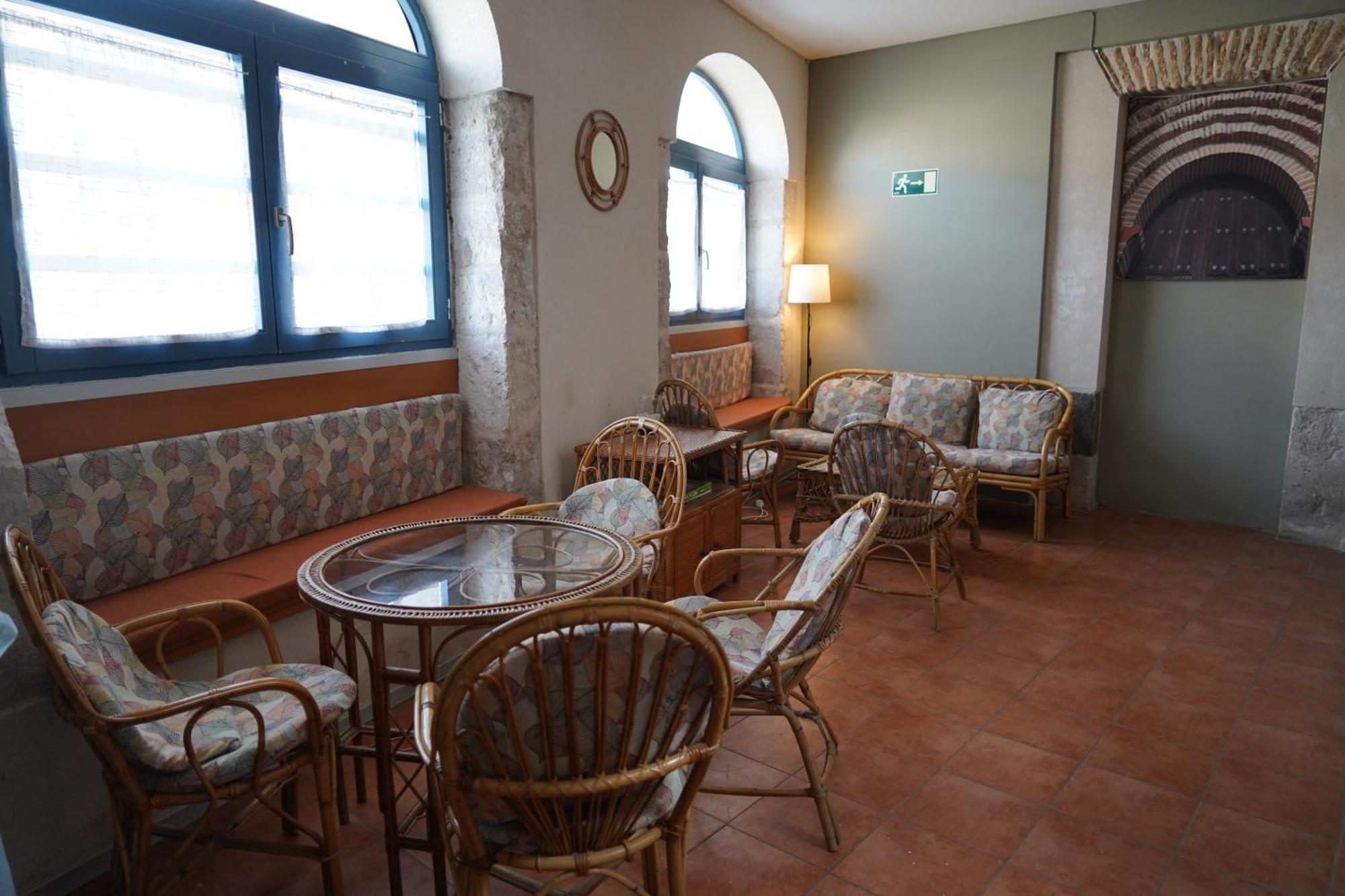 Albergue De กวยยาร์ ภายนอก รูปภาพ